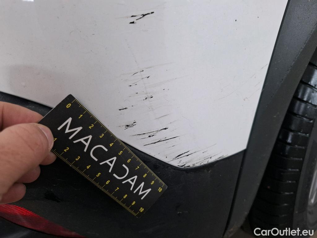  Peugeot  2008  Active Pack 1.5 HDi 110CV BVM6 E6d #19