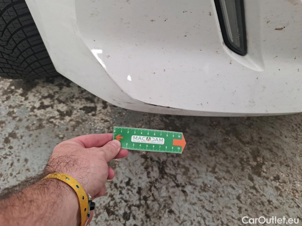  Peugeot  208  Allure Pack 1.2 PureTech 100CV BVM6 E6d #3