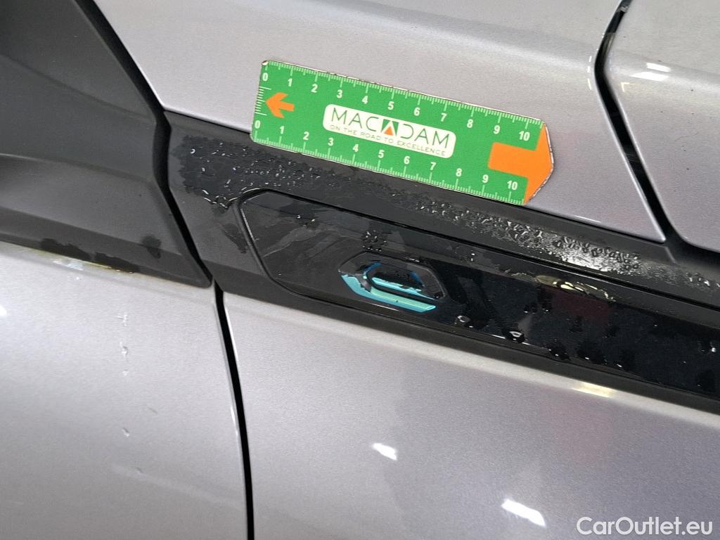 Peugeot  2008  (e-) Allure Pack 50kWh BVA #10