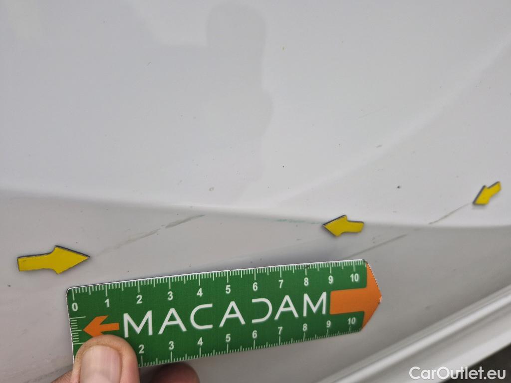  Opel  Corsa  F e Edition Business 50kWh BVA #37