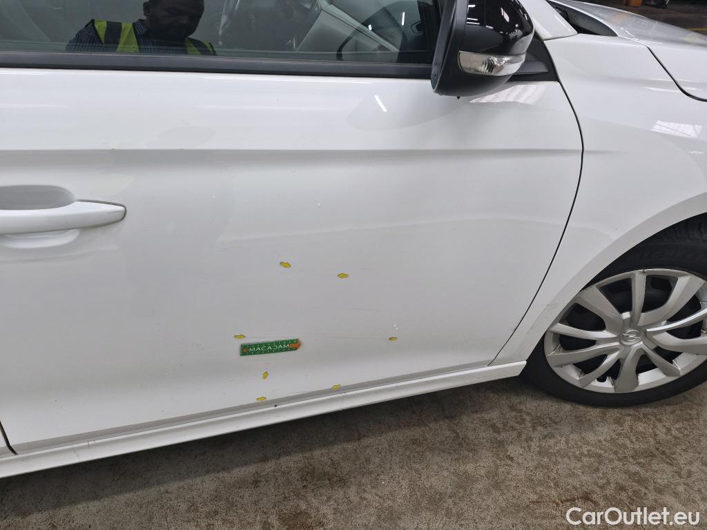  Opel  Corsa  F e Edition Business 50kWh BVA #39