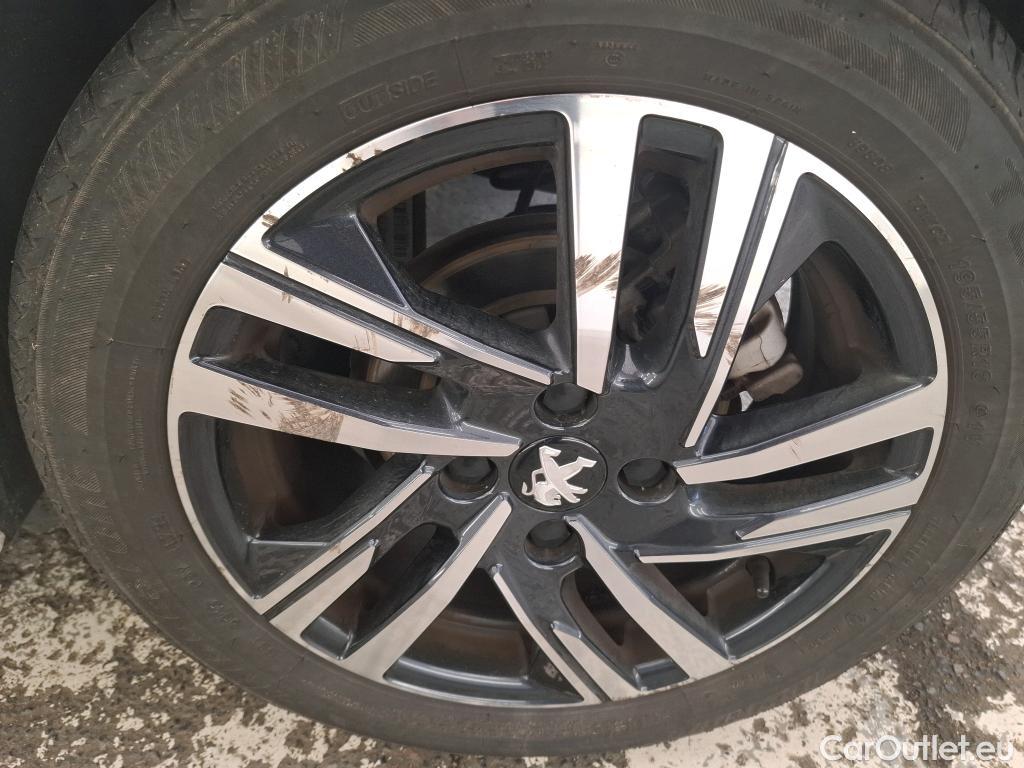  Peugeot  208  Allure Pack 1.2 PureTech 100CV BVM6 E6d #11