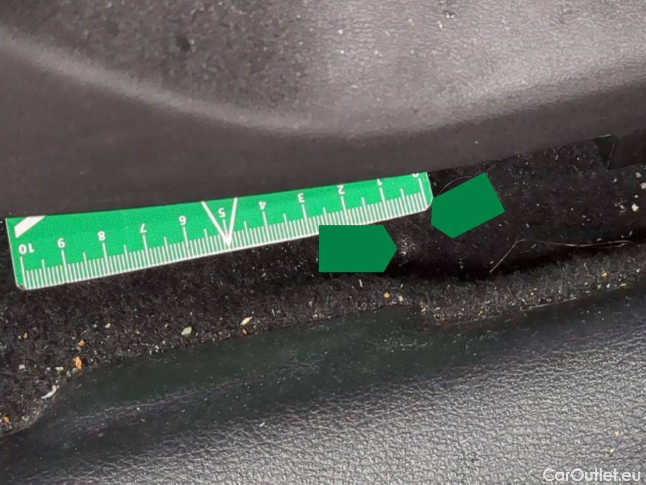  Nissan  Juke NISSAN  / 2019 / 5P / Crossover Hybrid 143 Business + #9