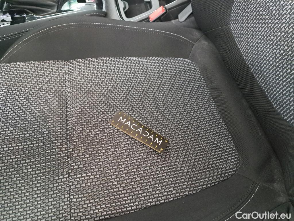  Opel   Grandland X Grandland X Business Edition 1.2 Turbo 130CV BVA8 E6d #9