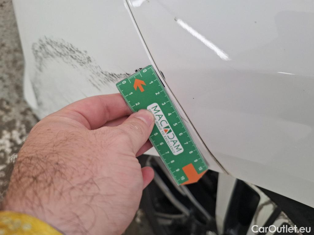  Peugeot  208  Allure Pack 1.2 PureTech 100CV BVM6 E6d #30