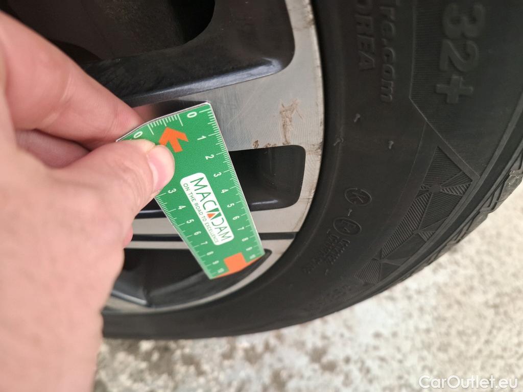  Peugeot  208  Allure Pack 1.2 PureTech 100CV BVM6 E6d #27