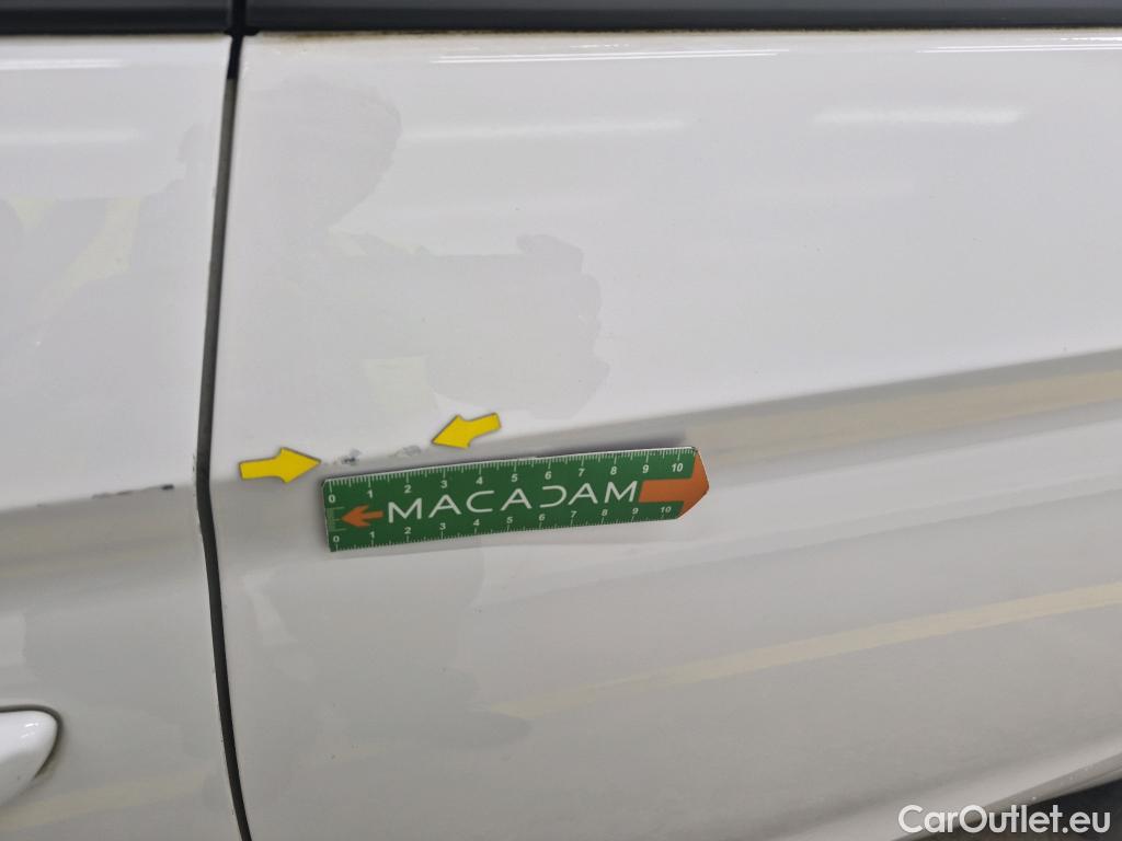  Opel  Corsa  F e Edition Business 50kWh BVA #31