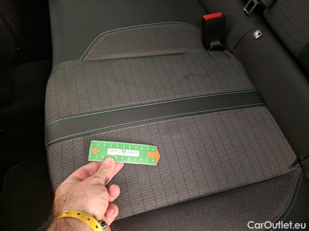  Peugeot  208  Allure Pack 1.2 PureTech 100CV BVM6 E6d #24