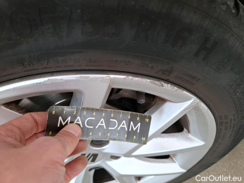  Seat  Leon SEAT  Sportstourer / 2020 / 5P / Break 1.0 eTSI 110 DSG S&S Style Business #20