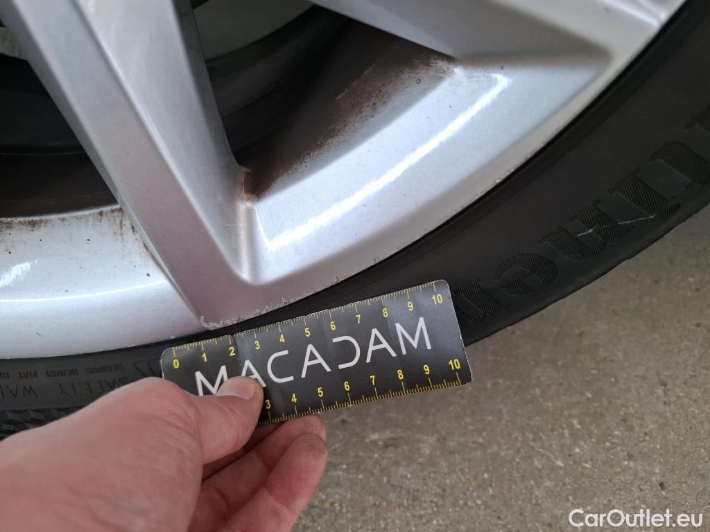  Seat  Leon SEAT  Sportstourer / 2020 / 5P / Break 1.0 eTSI 110 DSG S&S Style Business #23