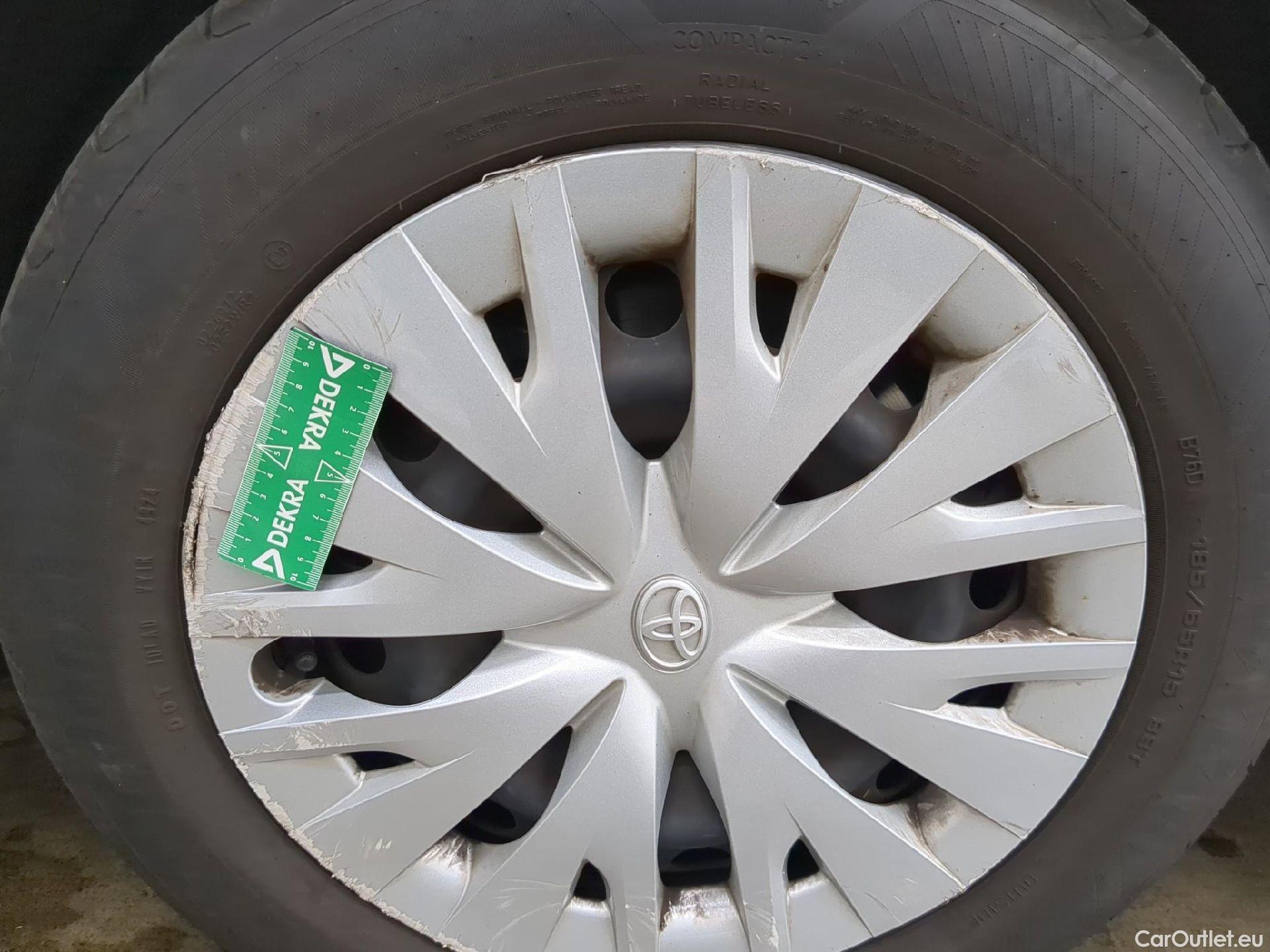  Toyota  Yaris TOYOTA  Hybride / 2019 / 5P / Berline Hybride 116h France Business Stage Acad #7