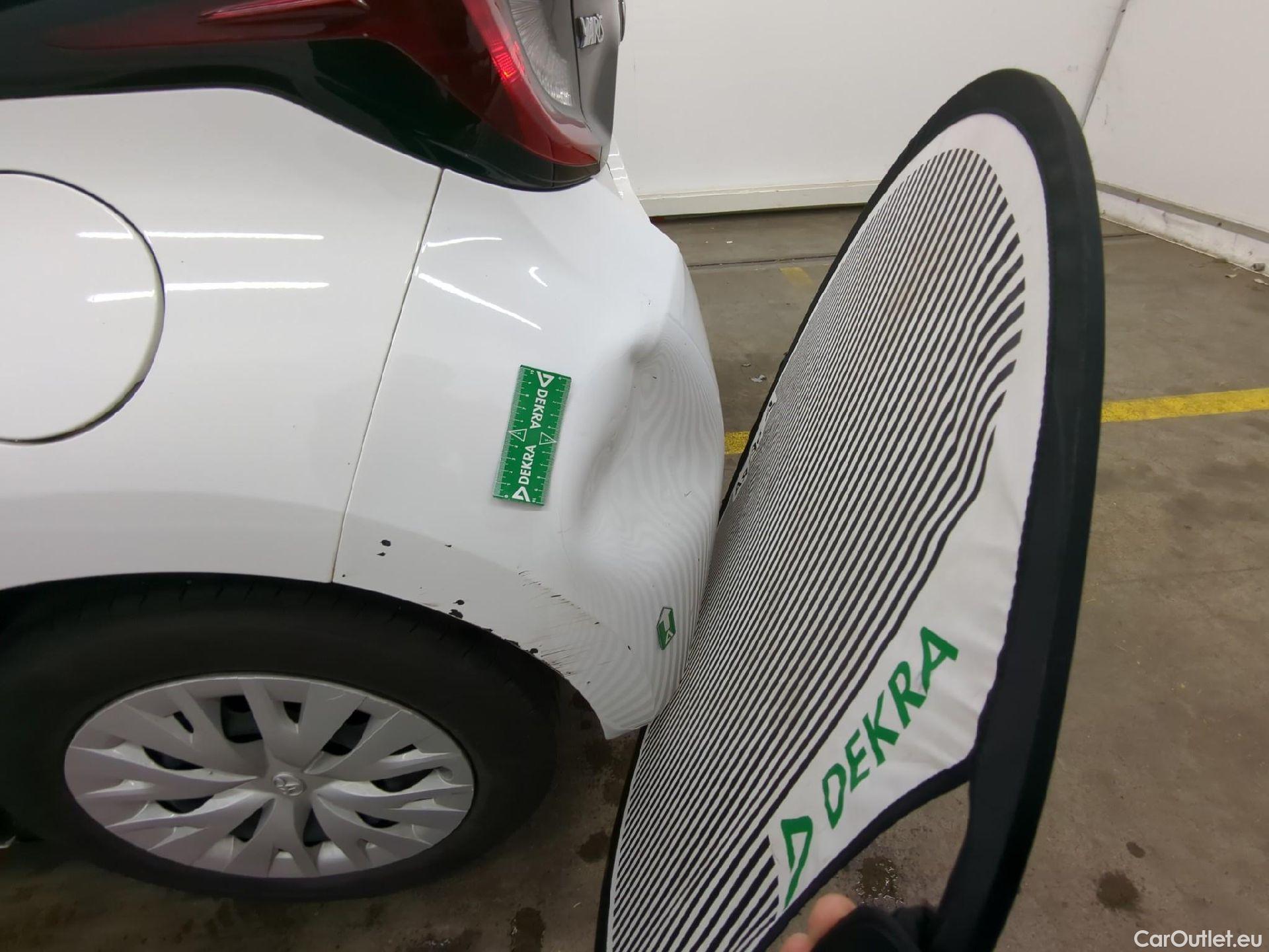  Toyota  Yaris TOYOTA  Hybride / 2019 / 5P / Berline Hybride 116h France Business Stage Acad #8