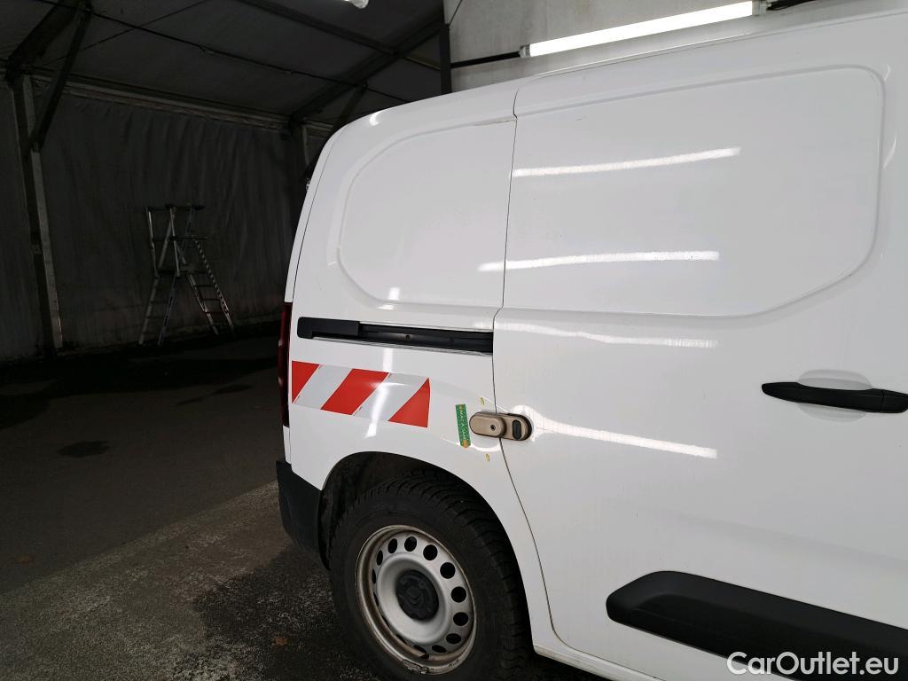  Citroen  Berlingo  Fourgon Worker M 1000 1.2 PureTech 130CV BVA8 E6d #5
