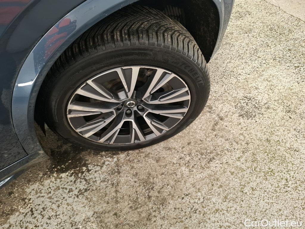  Volvo  XC90 VOLVO  / 2019 / 5P / SUV Recharge T8 AWD GT 8 Inscription #24