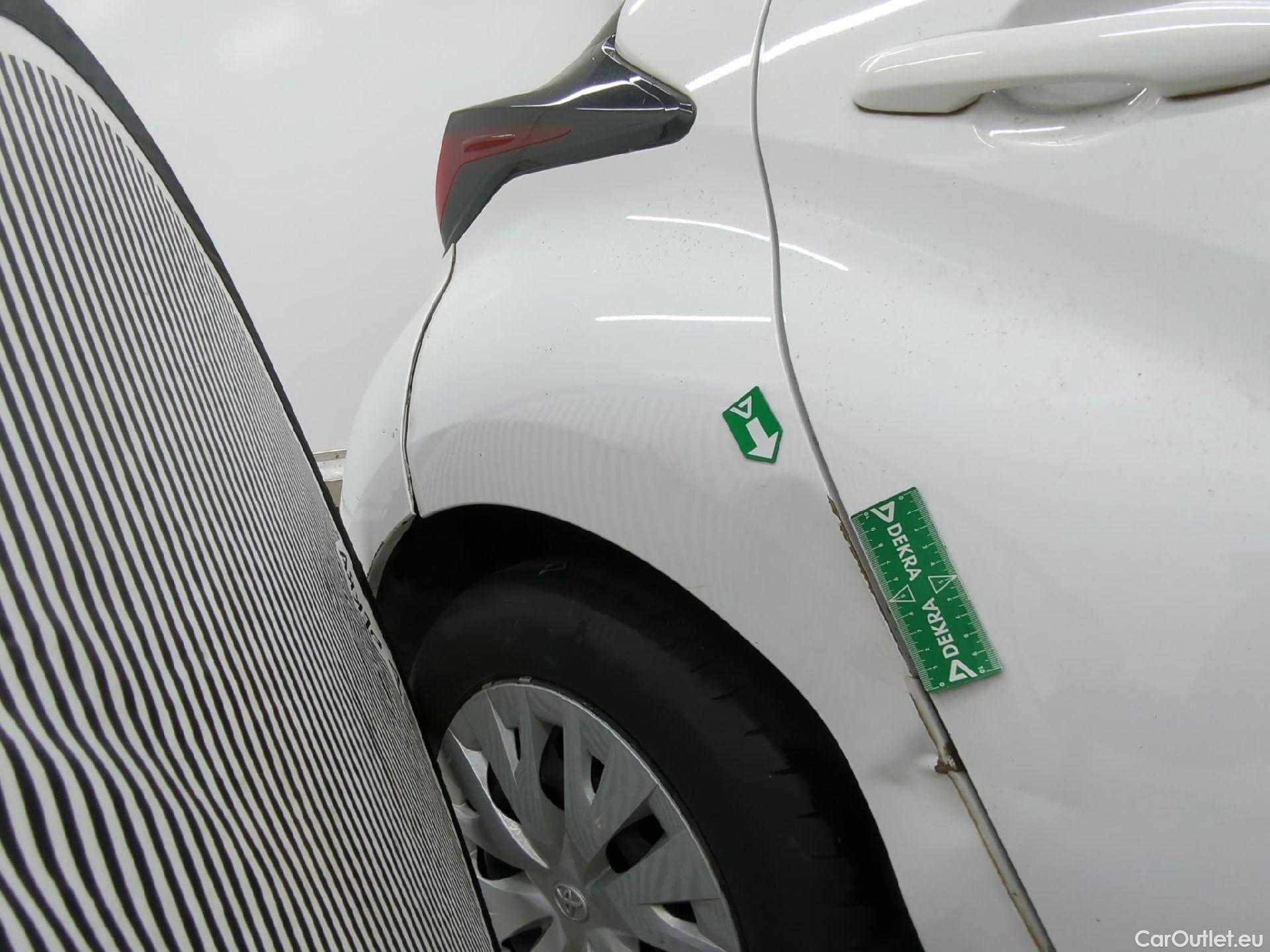  Toyota  Yaris TOYOTA  Hybride / 2019 / 5P / Berline Hybride 116h France Business Stage Acad #15