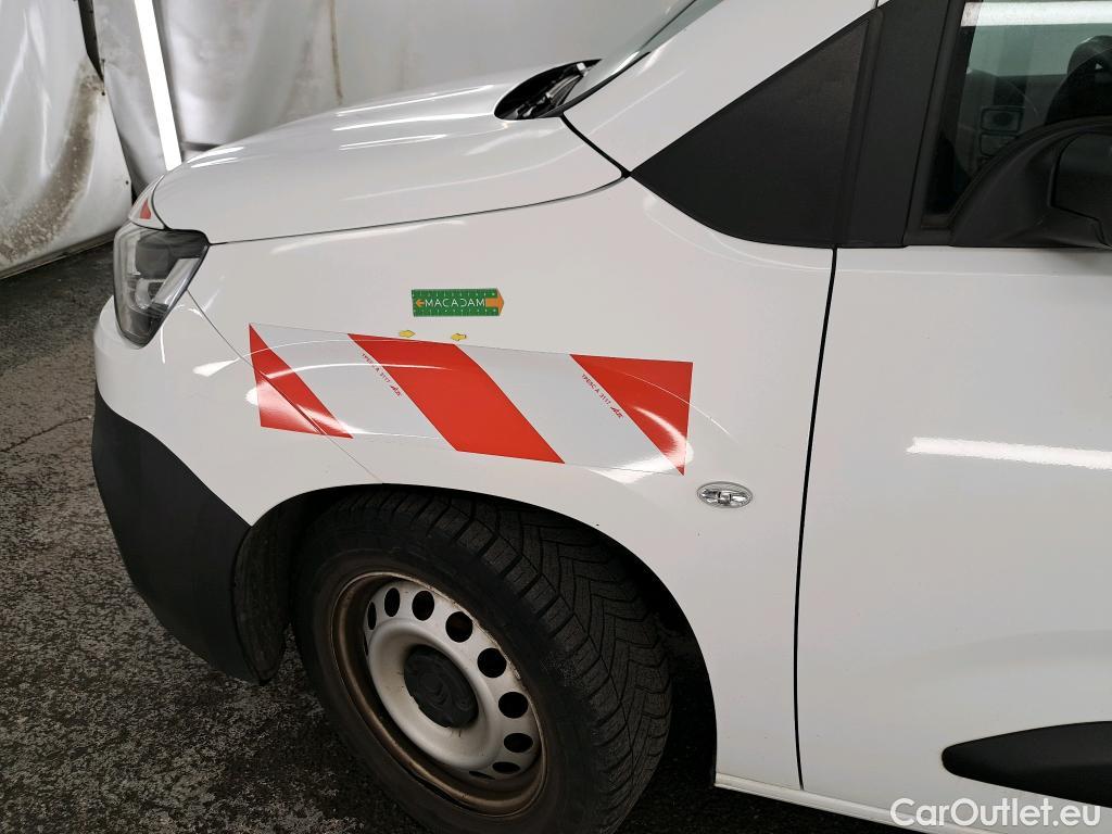  Citroen  Berlingo  Fourgon Worker M 1000 1.2 PureTech 130CV BVA8 E6d #25