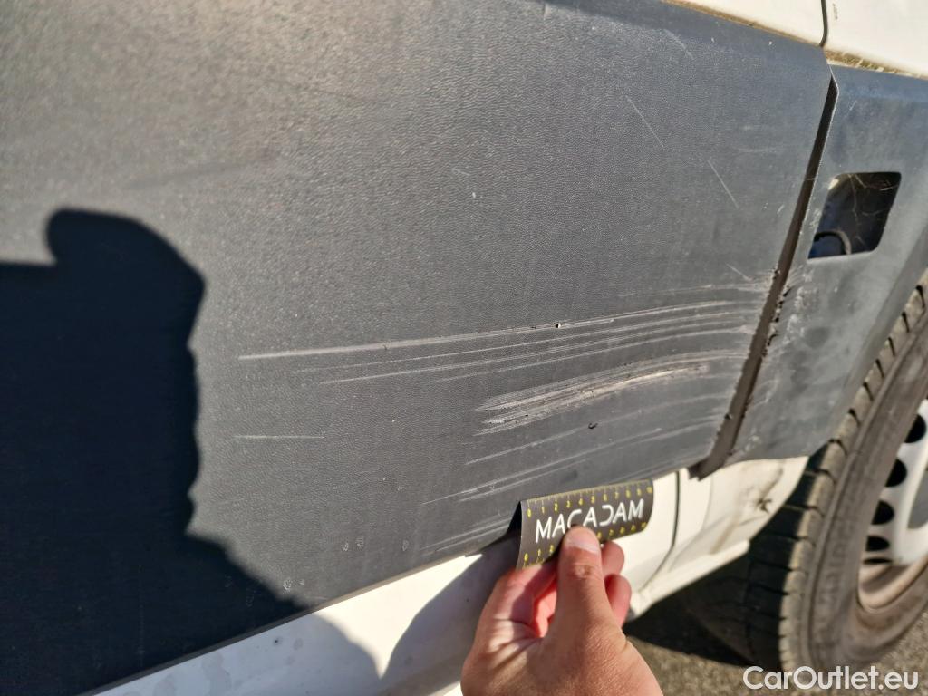  Volkswagen  Crafter  Fourgon Fourgon 30 mittlerer Radstand mit Hochdach FWD 2.0 #47