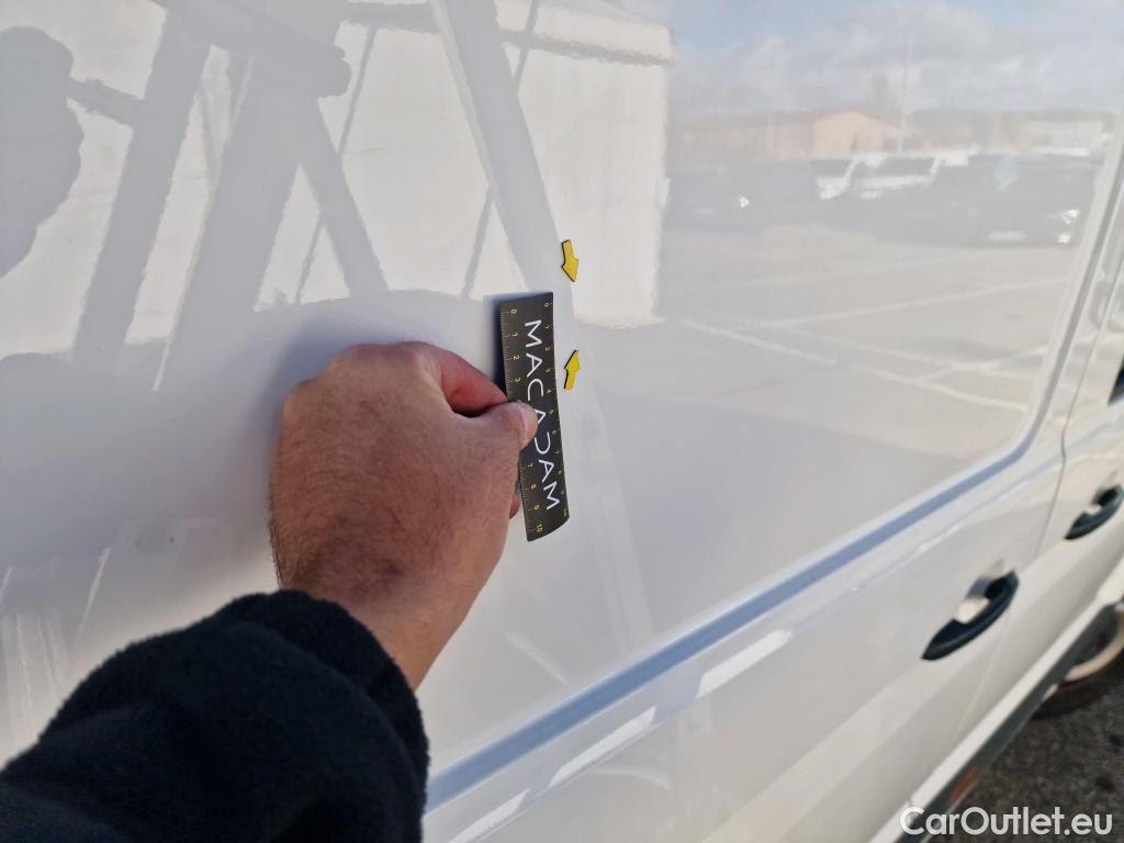  Volkswagen  Crafter  Fourgon Fourgon 30 mittlerer Radstand mit Hochdach FWD 2.0 #29