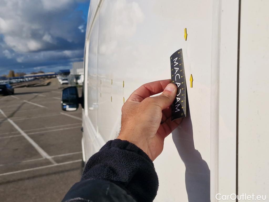  Volkswagen  Crafter  Fourgon Fourgon 30 mittlerer Radstand mit Hochdach FWD 2.0 #6