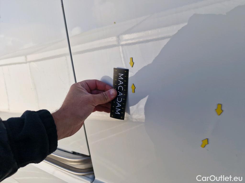  Volkswagen  Crafter  Fourgon Fourgon 30 mittlerer Radstand mit Hochdach FWD 2.0 #28