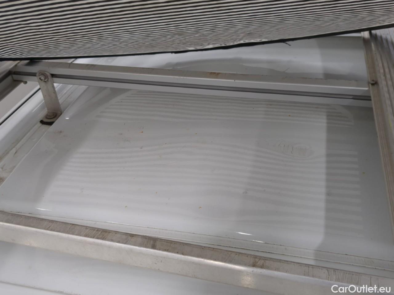  Renault  Trafic RENAULT  / 2019 / 4P / Fourgon tole NV FG GCF L1H1 1200 dCi 120 #11