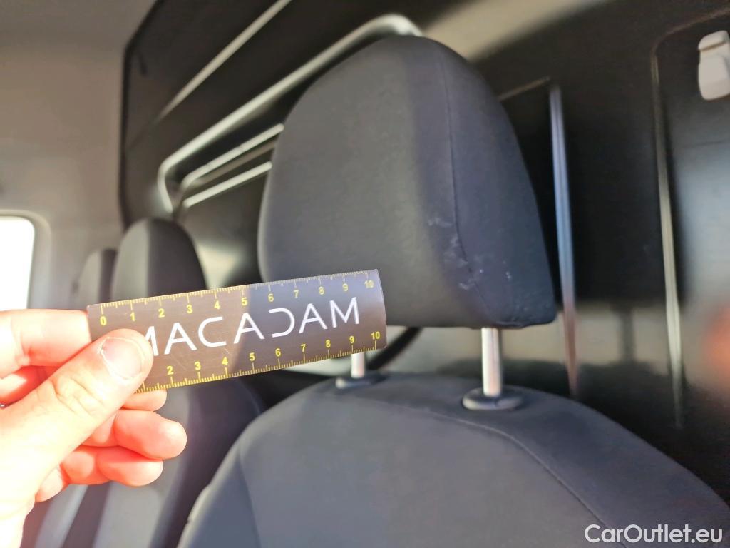  Volkswagen  Crafter  Fourgon Fourgon 30 mittlerer Radstand mit Hochdach FWD 2.0 #58