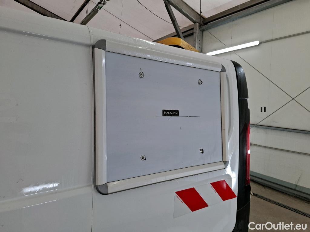  Renault  Trafic  Furgon Grand Confort L1H1 1200 1.6 dCi 125CV BVM6 E6 #1