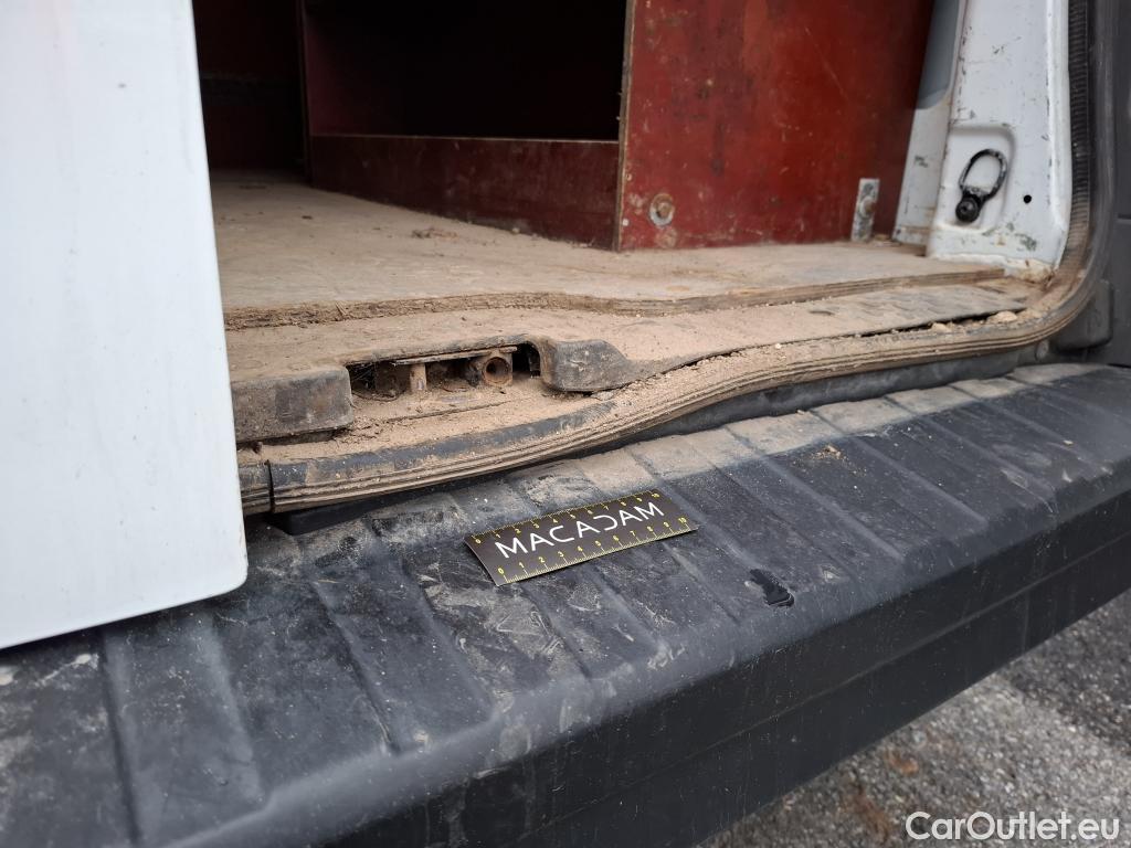  Renault  Trafic  Furgon Grand Confort L1H1 1200 1.6 dCi 125CV BVM6 E6 #6