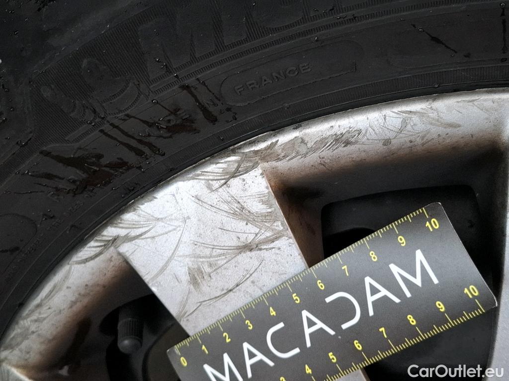  Renault  Trafic  Furgon Grand Confort L1H1 1200 1.6 dCi 125CV BVM6 E6 #39