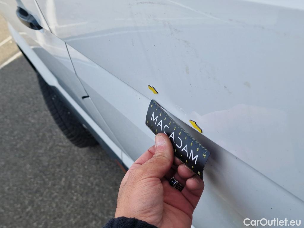  Volkswagen  Crafter  Fourgon Fourgon 30 mittlerer Radstand mit Hochdach FWD 2.0 #33