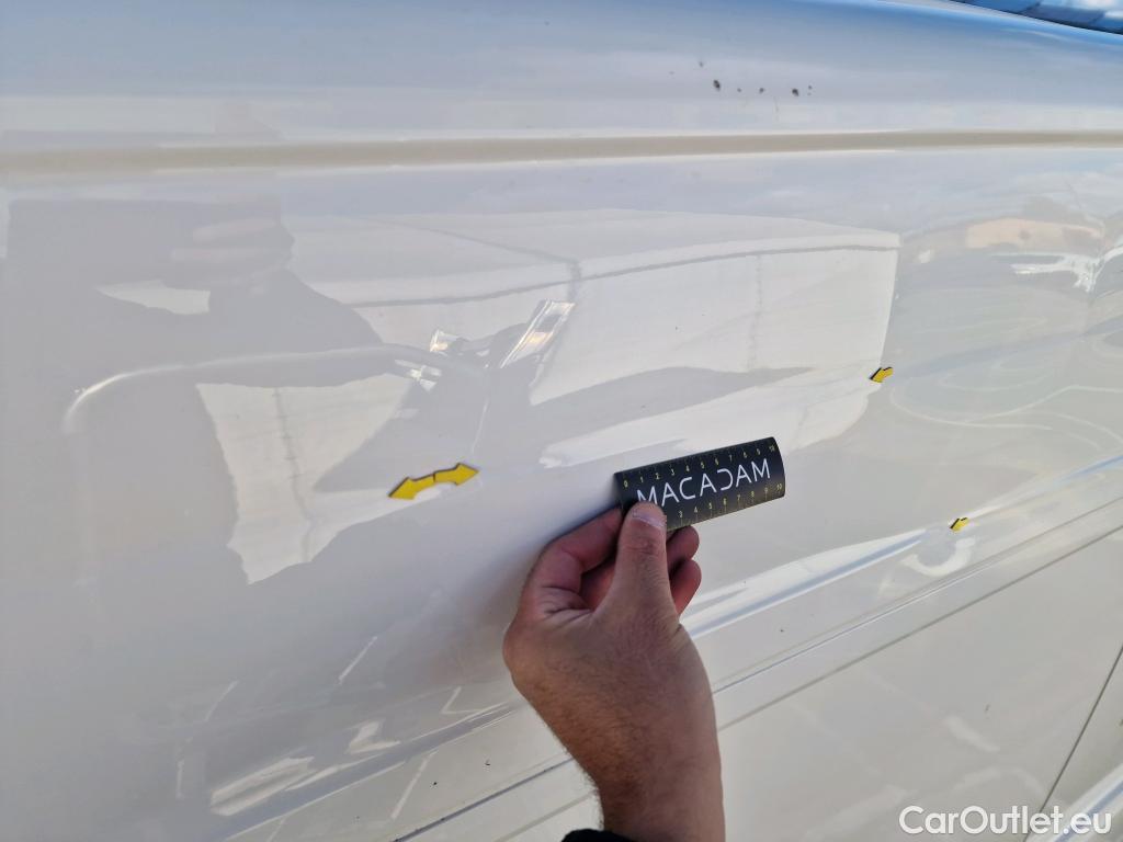  Volkswagen  Crafter  Fourgon Fourgon 30 mittlerer Radstand mit Hochdach FWD 2.0 #21