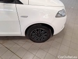  Lancia  Ypsilon LANCIA  ECOCHIC / 2015 / 5P / BERLINA 1.0 70CV FIREFLY HYBRID SeS GOLD #33