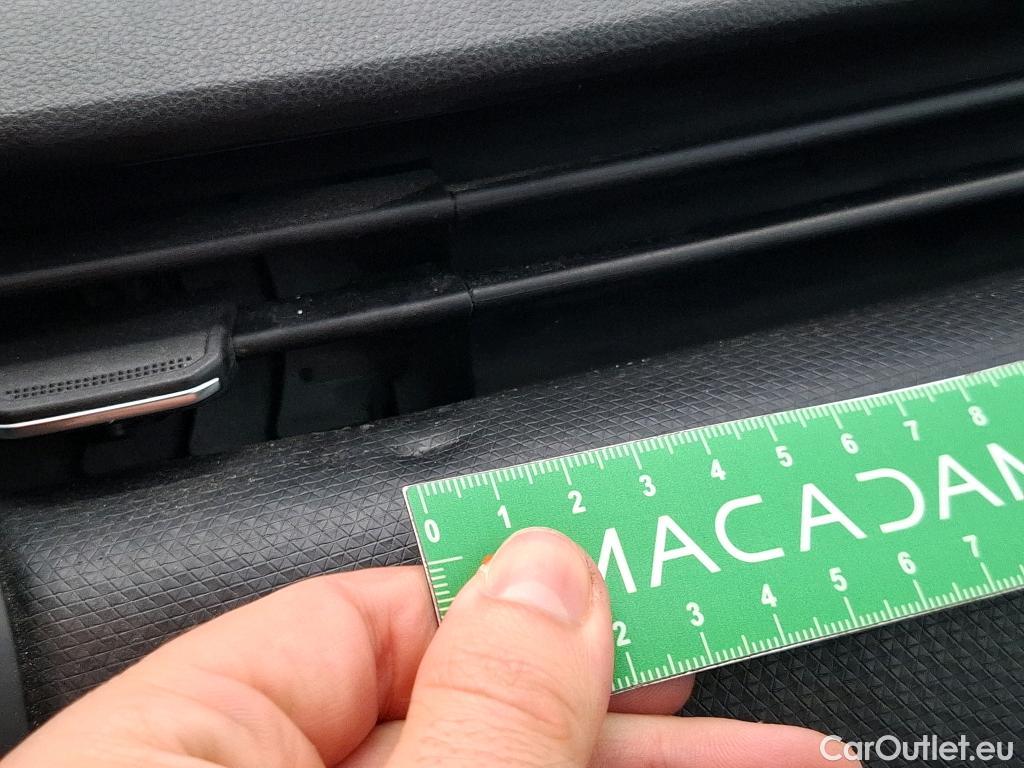  Renault  Clio  V Business 1.6 E-TECH Hybrid 140CV BVA6 E6d #13