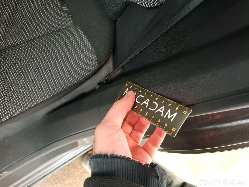  Citroen  C3  Shine Business 1.2 PureTech 110CV BVA6 E6d #3