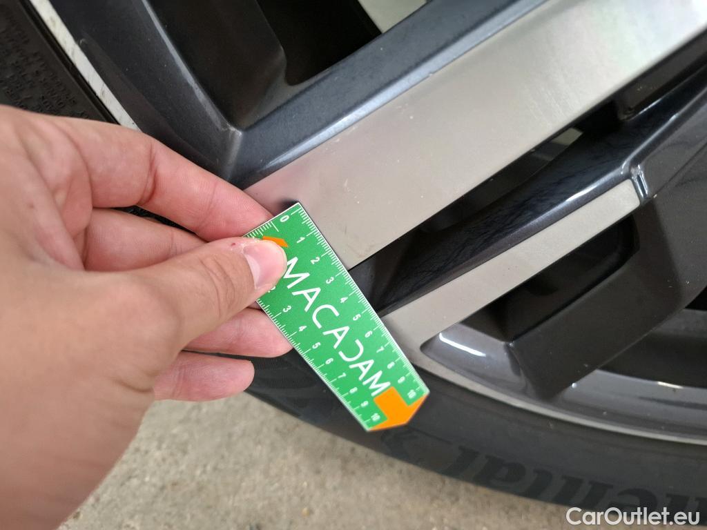  Peugeot  3008  Road Trip 1.5 HDi 130CV BVA8 E6d #14