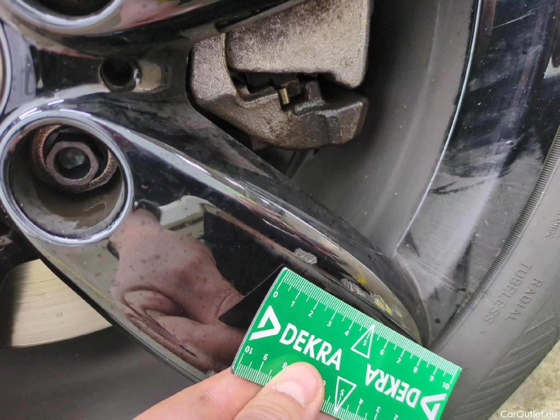  Mini  Countryman MINI  / 2020 / 5P / Crossover Cooper Edition Northwood 136 ch BVA7 #4