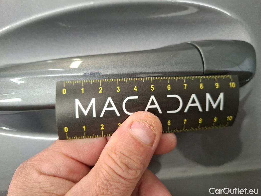  Mercedes  A-Klasse MERCEDES-BENZ Classe A Compact / 2018 / 5P / Berline A 250 e Business Line 8G-DCT #23