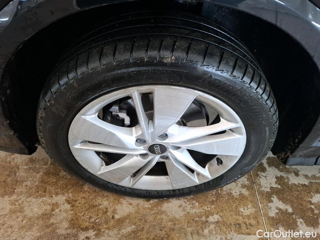  Audi  Q2  35 TDI S line 2.0 TDI 150CV BVA7 E6d #5