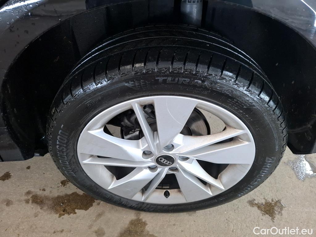  Audi  Q2  35 TDI S line 2.0 TDI 150CV BVA7 E6d #19