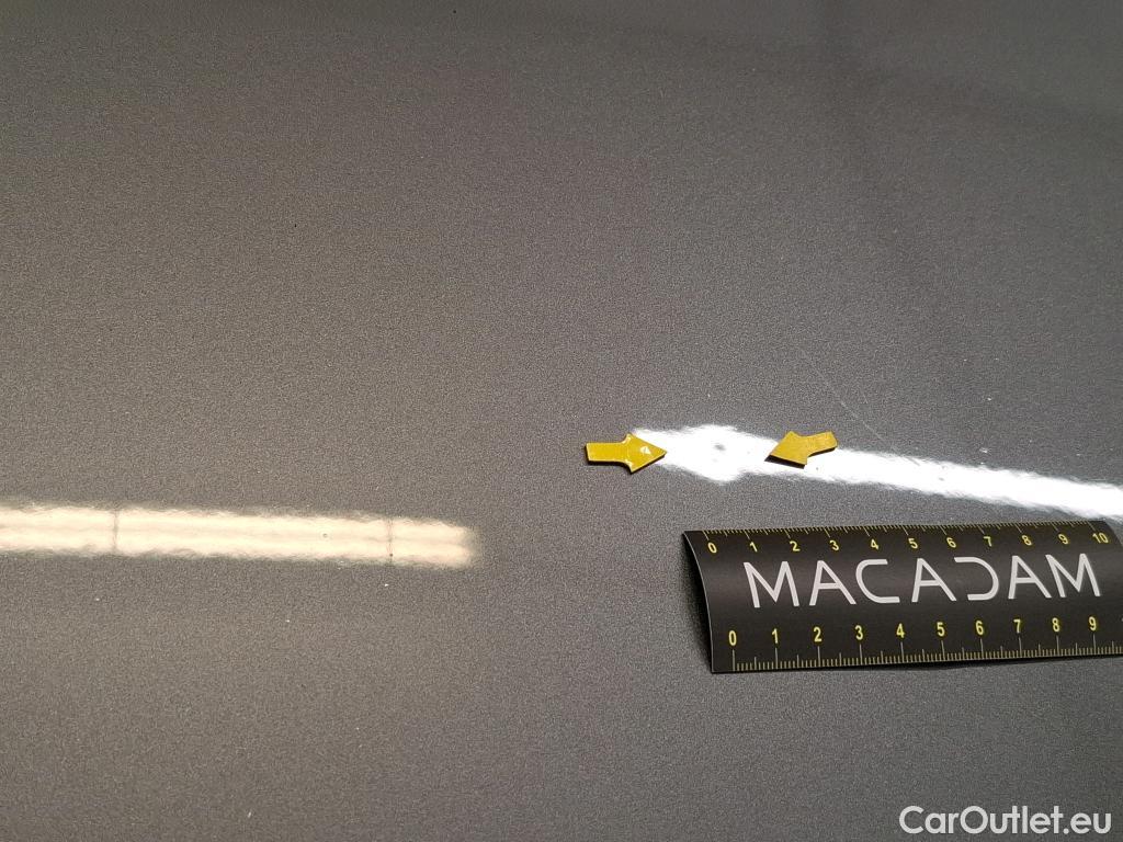  Mercedes  A-Klasse MERCEDES-BENZ Classe A Compact / 2018 / 5P / Berline A 250 e Business Line 8G-DCT #2