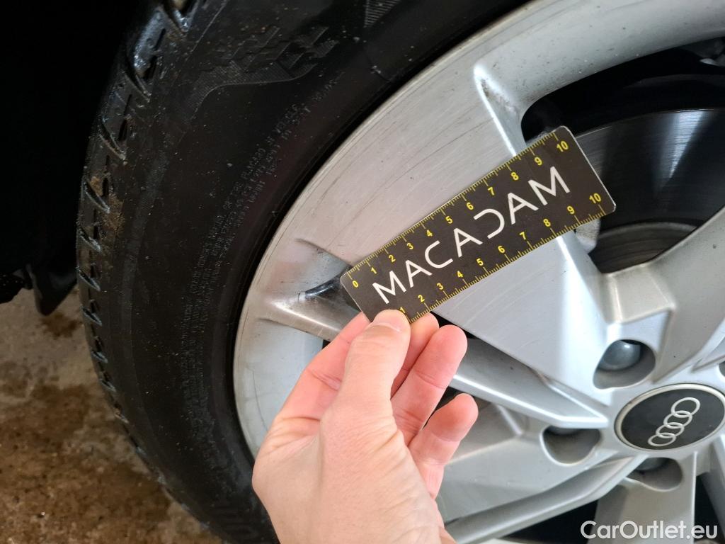  Audi  Q2  35 TDI S line 2.0 TDI 150CV BVA7 E6d #9