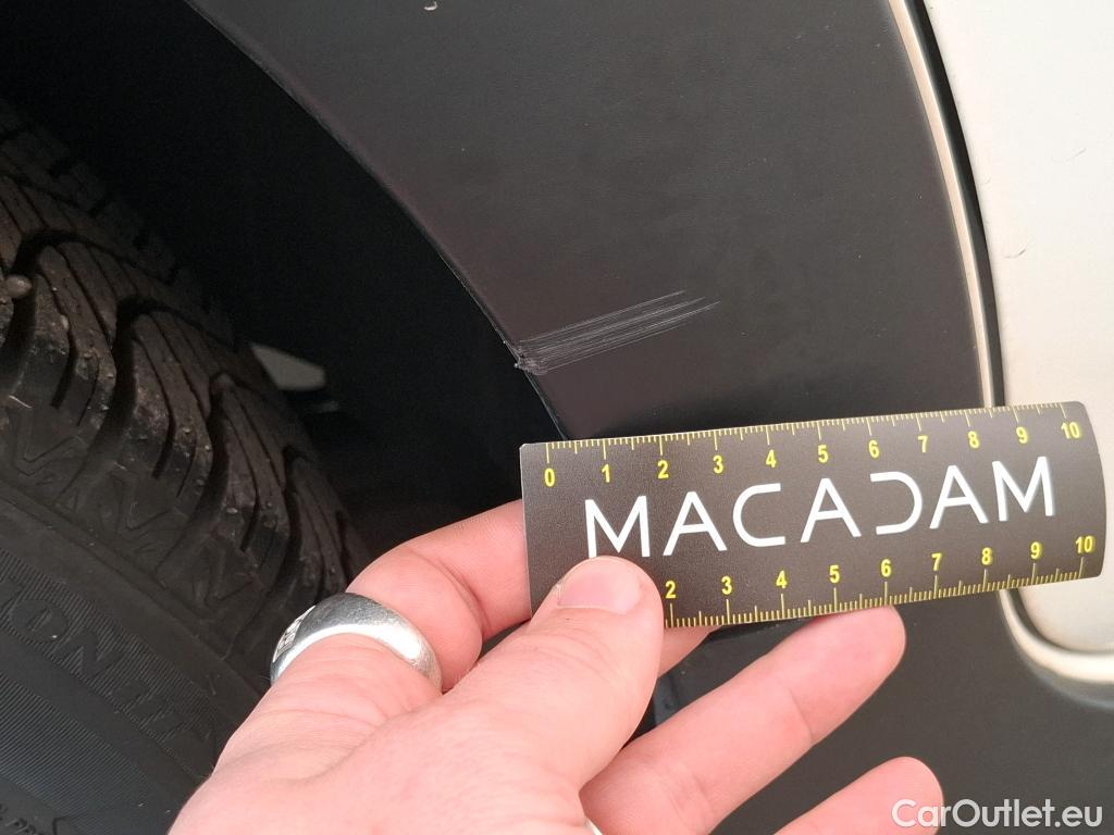  Citroen  C3  Shine Pack 1.2 PureTech 110CV BVA6 6E #11