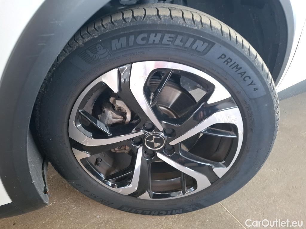  DS  DS7 7 Crossback Business 1.5 BlueHDi 130CV BVA8 E6d #15