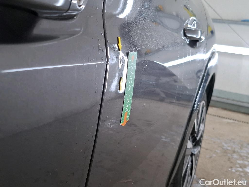  Peugeot  208  GT 1.2 PureTech 100CV BVA8 E6d #34