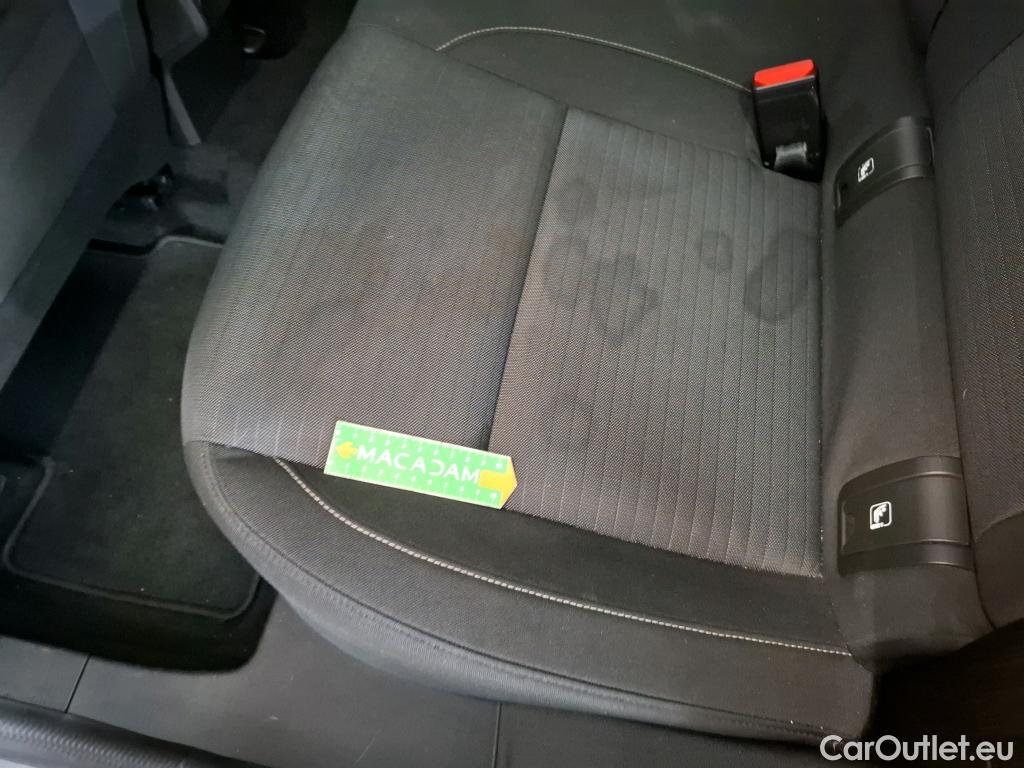  Renault  Arkana RENAULT   2021  5P  SUV Evolution mild hybrid 140 EDC 22 #17