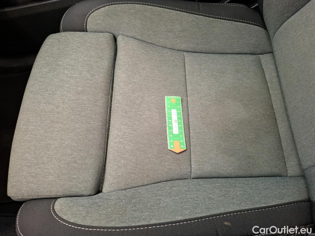  Volvo  XC 40 VOLVO XC40 / 2022 / 5P / SUV Recharge T4 211 DCT7 Start #21