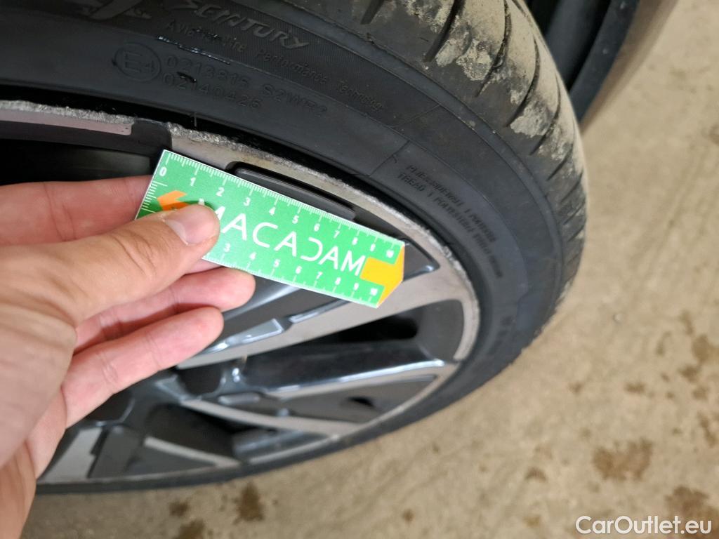  Peugeot  208  GT 1.2 PureTech 100CV BVA8 E6d #24