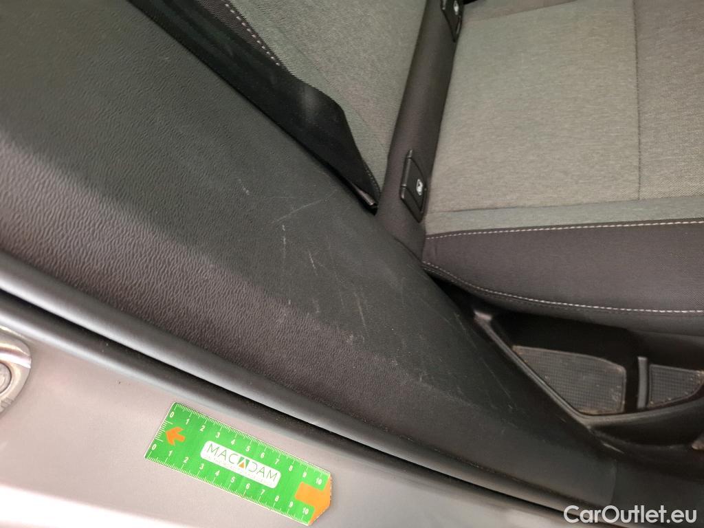  Volvo  XC 40 VOLVO XC40 / 2022 / 5P / SUV Recharge T4 211 DCT7 Start #14