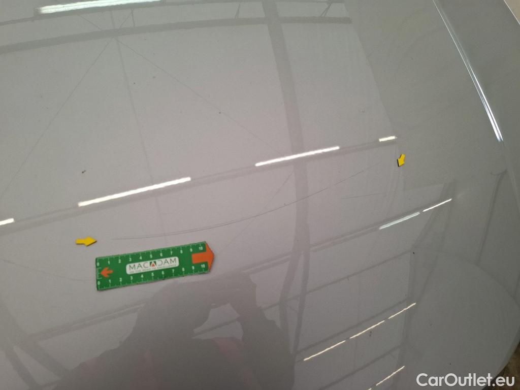  Volvo  XC 40 VOLVO XC40 / 2022 / 5P / SUV Recharge T4 211 DCT7 Start #2