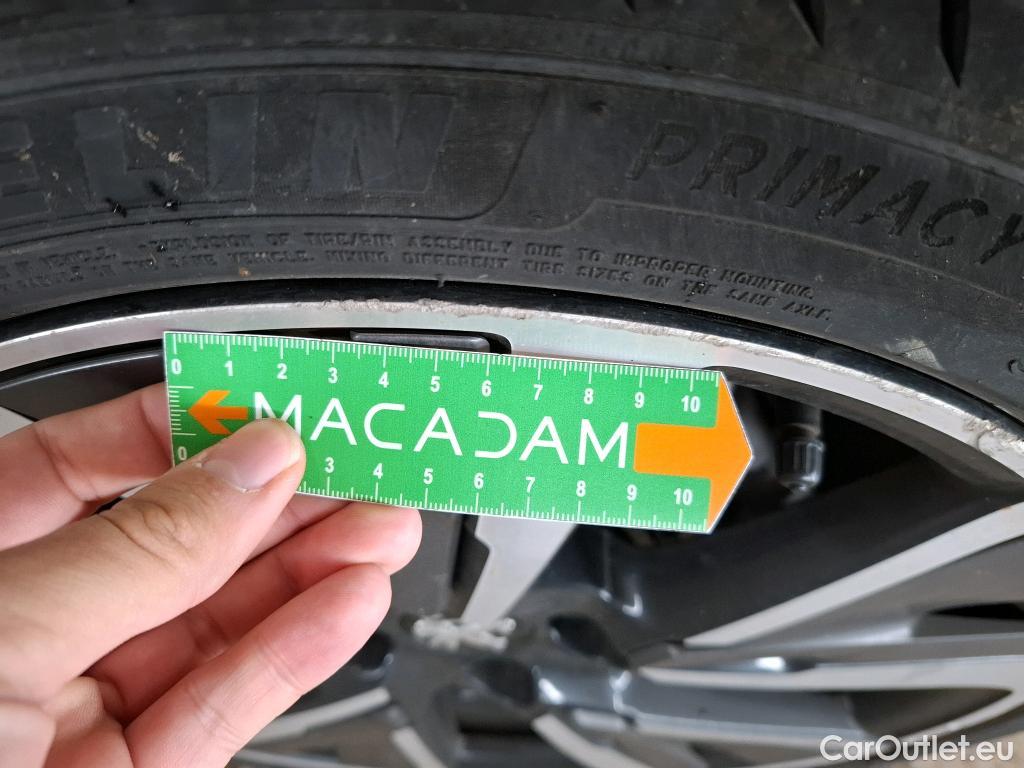  Peugeot  208  GT 1.2 PureTech 100CV BVA8 E6d #12